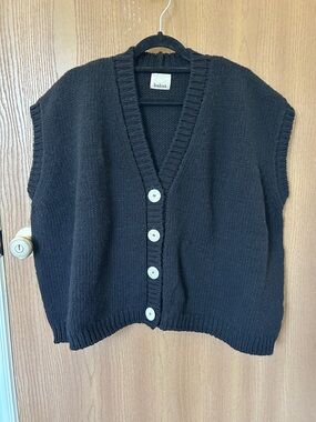 Babaa Vest No 75 Black